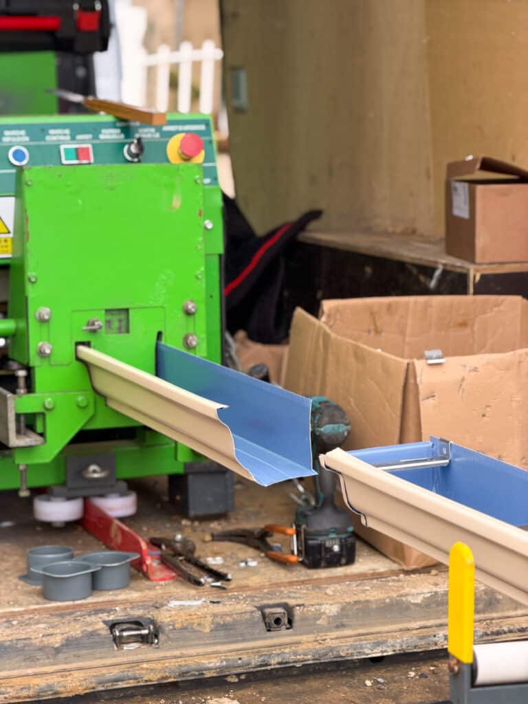 Installation de gouttière